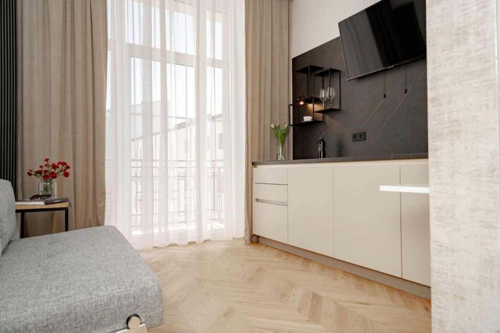 Km Rent Piotrkowska 37